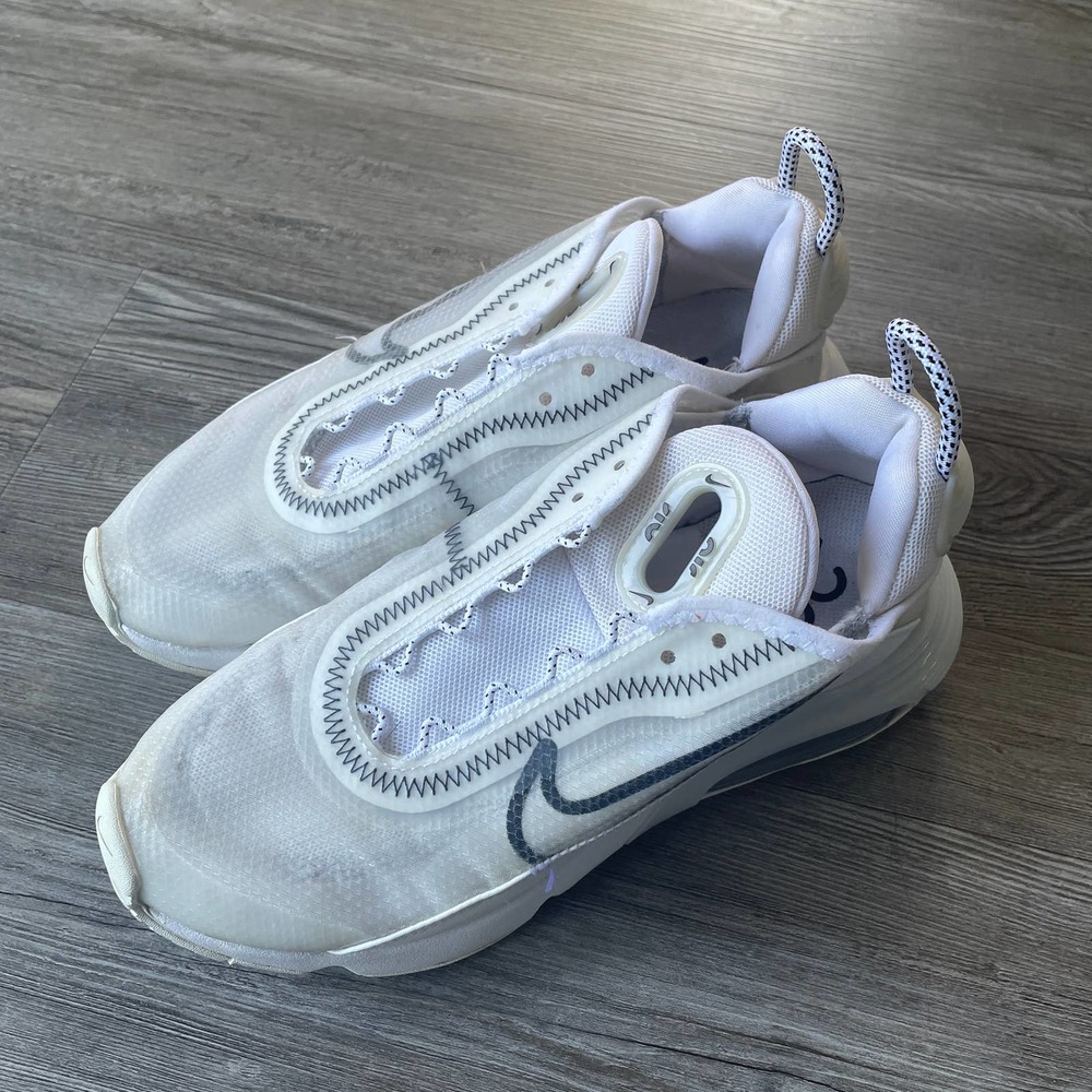 Nike Air Max 2090 Sneakers